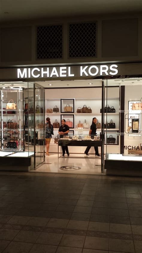 Michael Kors (Power Plant Mall, Makati, Metro Manila 